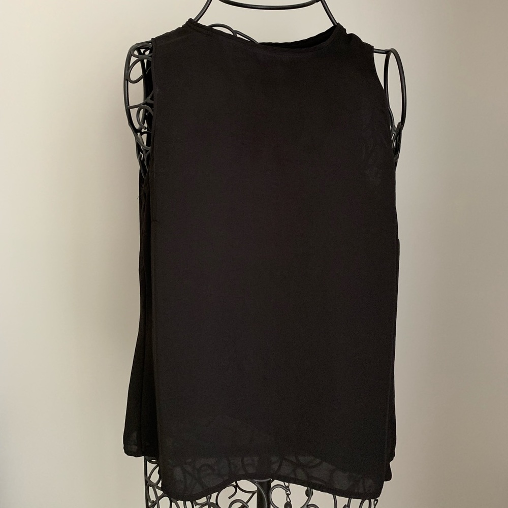 100% polyester black tank top with detailed back